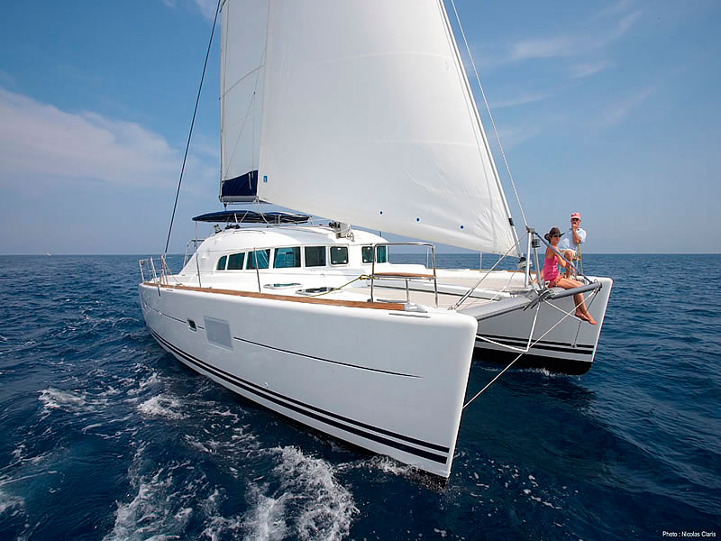 blue lagoon catamaran